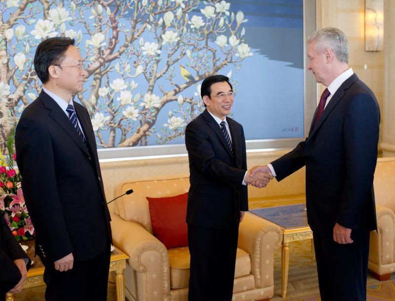 Москва и Пекин подписали соглашения