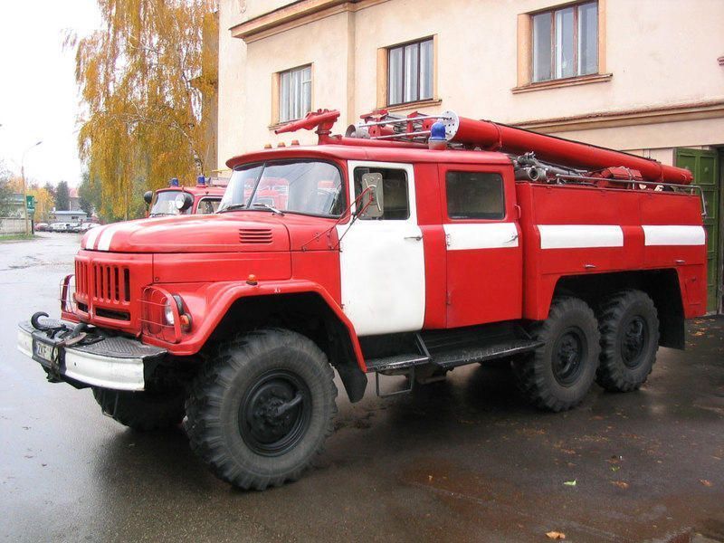 Дети из Щербинки побывали в роли пожарных