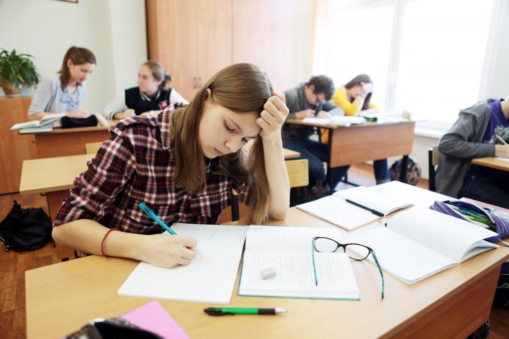 В поселении Киевский основной государственный экзамен по русскому языку сдали 150 человек
