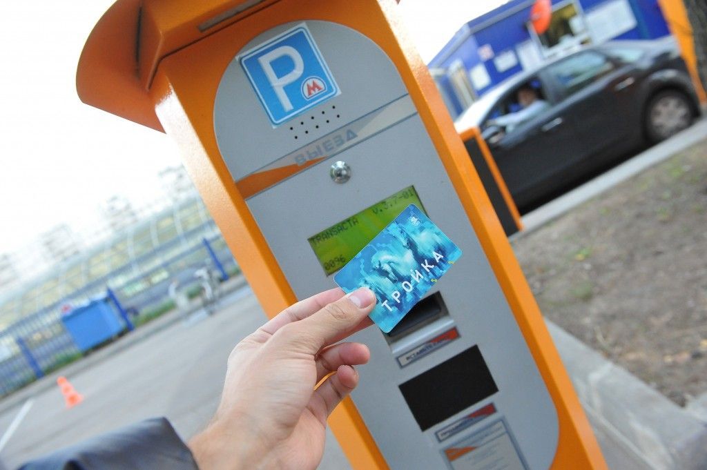 В поселке Киевский открыли новую площадку для парковки
