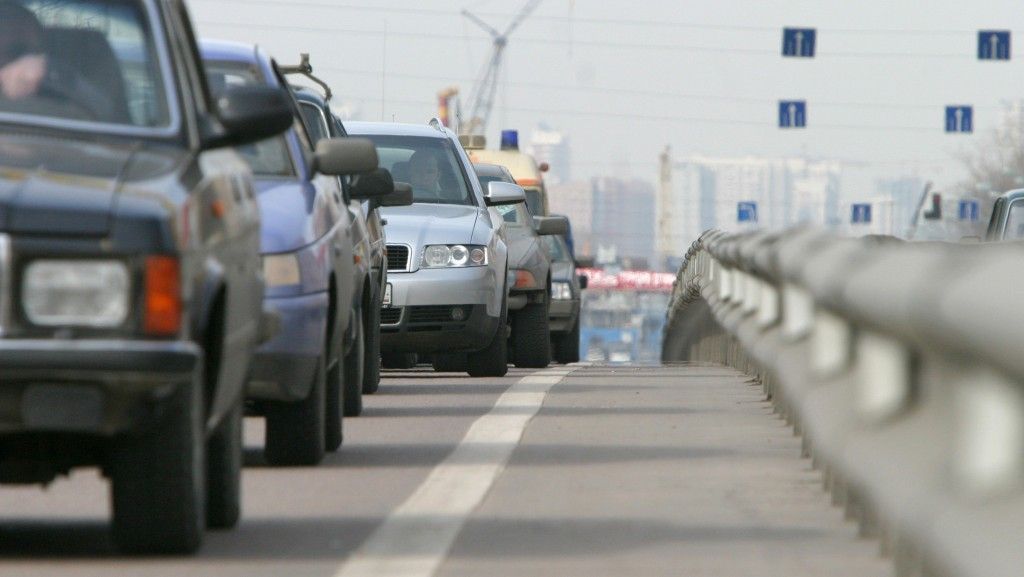 Количество нарушений в зоне платной парковки в Москве сократилось на 64%