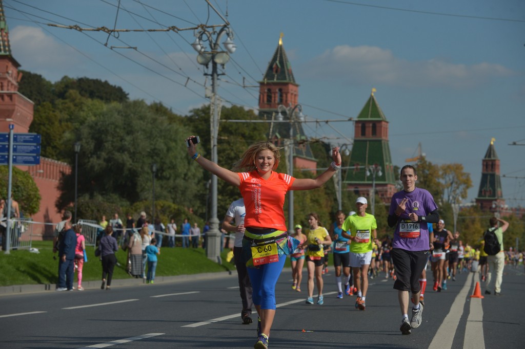 Более 20 тысяч человек приняло участие в III Московском марафоне