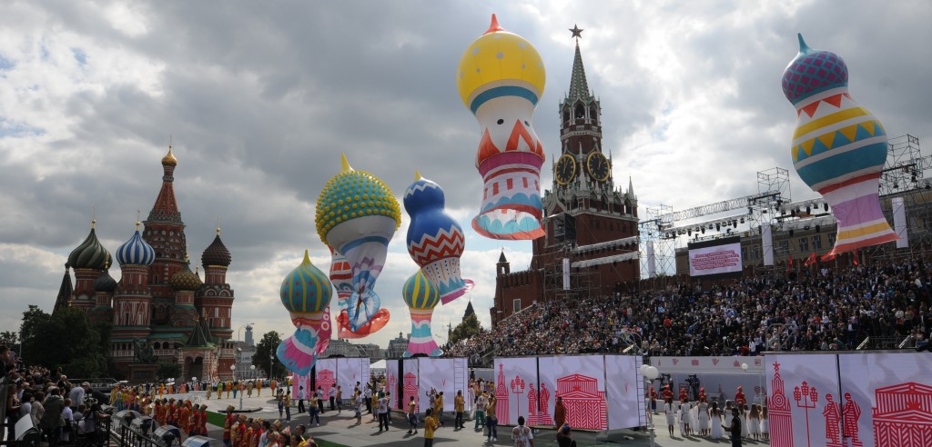 Празднование Дня города Москвы начнется с гимна