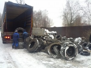 В Троицке для утилизации собрали более 24 тонн покрышек