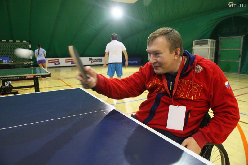 В спортивном клубе «Новая лига» прошло соревнование по пинг-понгу среди депутатов Госдумы