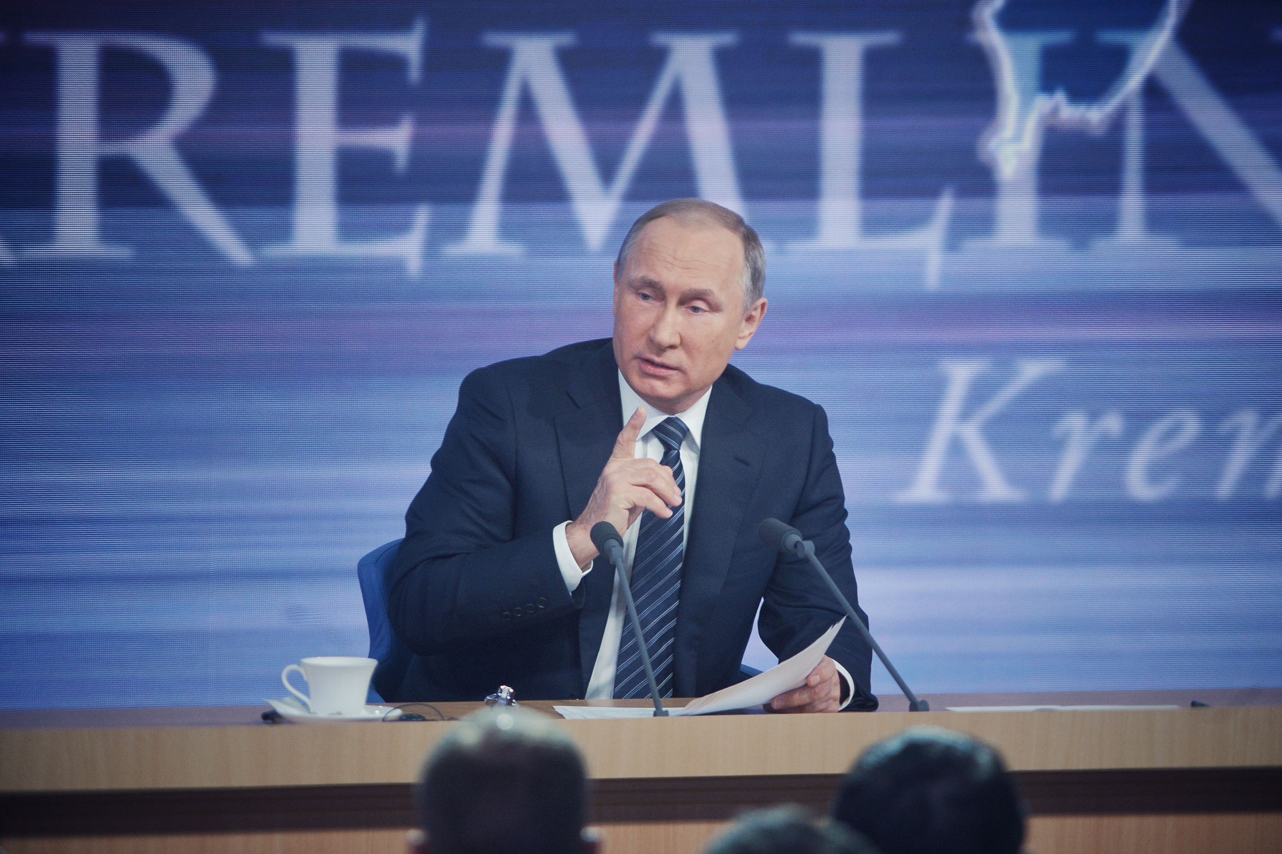 Владимир Путин: пенсионный возраст рано или поздно придется повысить