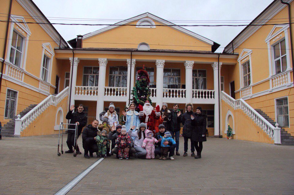 Молодежная палата Щербинки провела конкурс-смотр самодельных елок