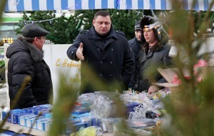 Рейд против нелегальной торговли елками и пиротехникой