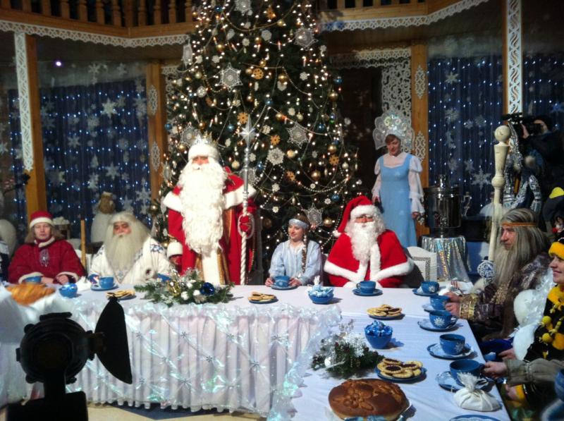 В Ватутинках состоится «Волшебное путешествие Деда Мороза и Эльзы»