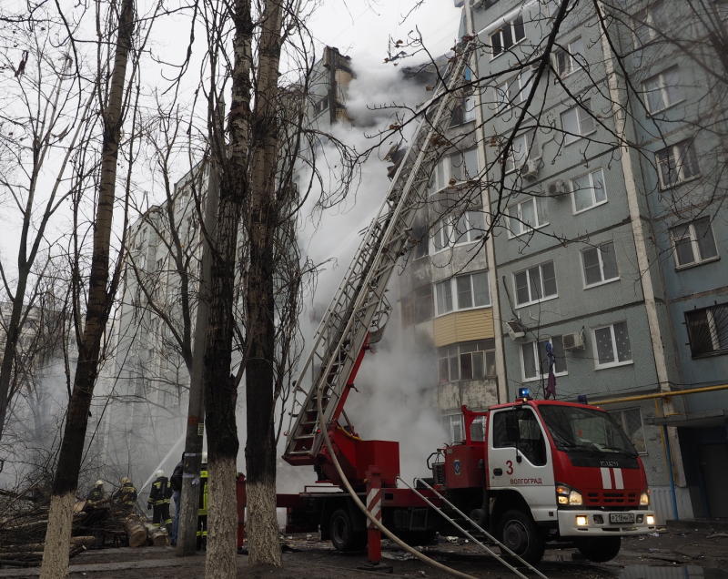 Спасатели нашли останки четвертого погибшего при взрыве в Волгограде