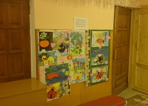 В Михайлово-Ярцевском стартовала выставка детских рисунков