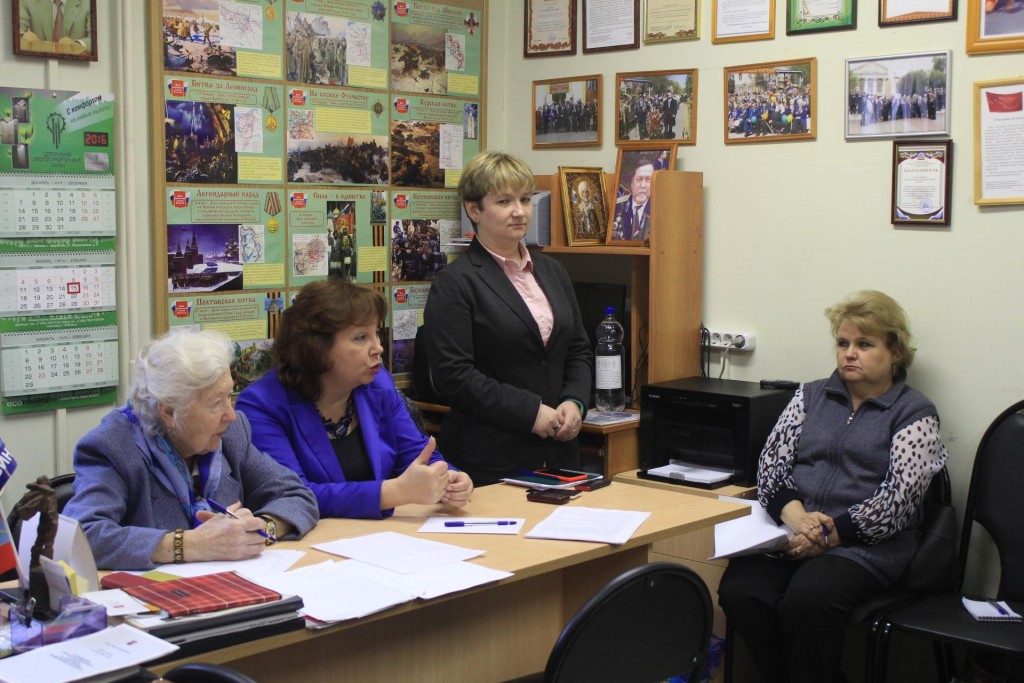 Ветераны и работники Центра социального обслуживания «Щербинский» обсудили насущные вопросы