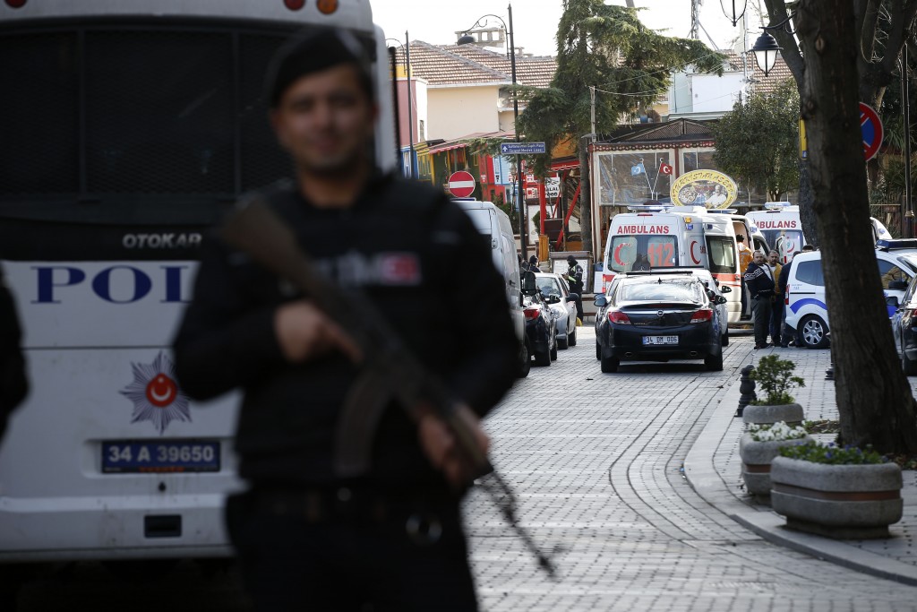 10 человек погибли при взрыве в центре Стамбула