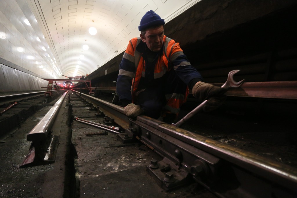 Вестибюли 12 станций метро закроют на грядущие выходные из-за ремонта
