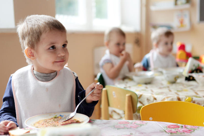 Родители остались довольны пятиразовым питанием в детских садах