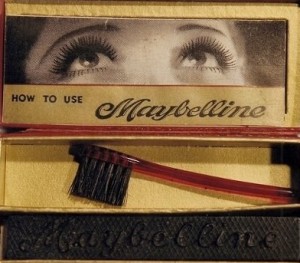 Первая тушь для ресниц от компании Maybelline