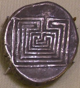 Кносская серебряная монета. Фотоархив Wikipedia