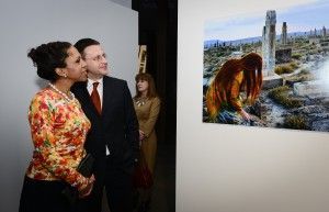 Елена Ханга на фотовыскавке. Фото архивное.