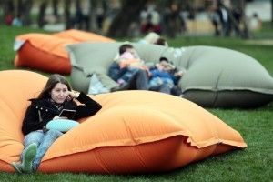 Рабочие недели в начале мая сократятся из-за праздников
