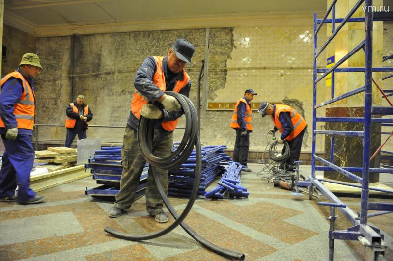 В Москве отремонтируют фасады 12 станций метро