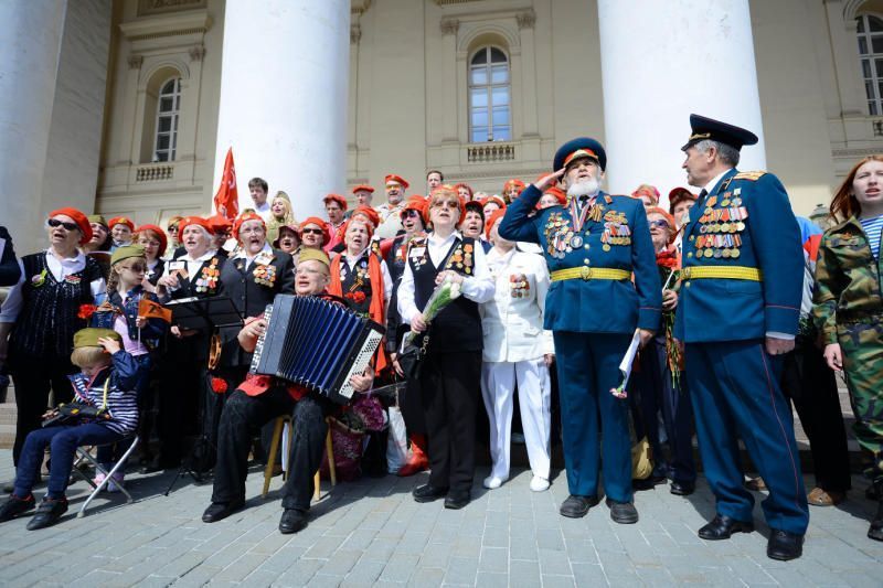 Власти Москвы обещают обеспечить бесплатный проезд ветеранам с 1 по 15 мая