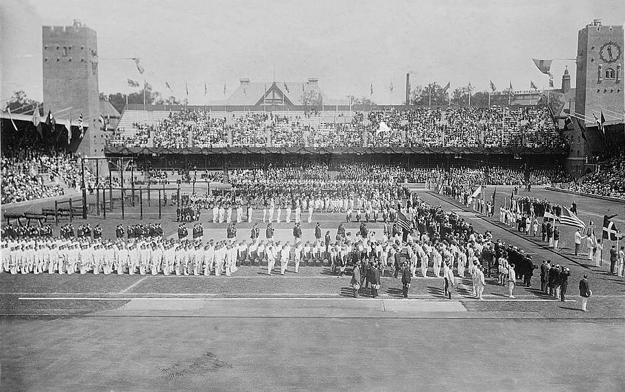Открытие Олимпийских игр в Стокгольме, 1912 год. Фотоархив Wikipedia