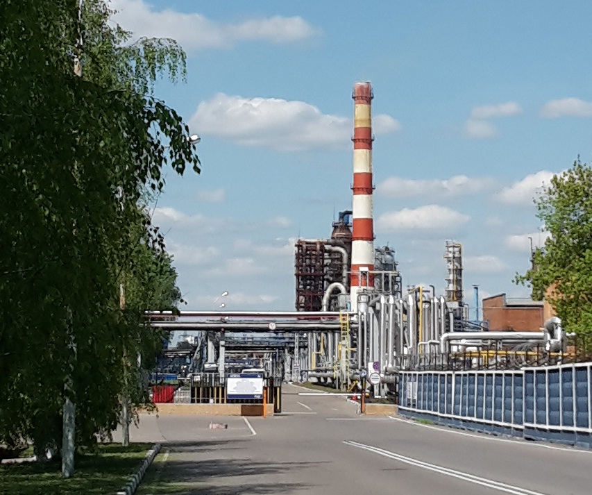 Инцидент на Московском нефтеперабатывающем заводе расследует спецкомиссия