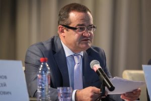 25 мая 2016 года. Кленовское. Префект ТиНАО Дмитрий Набокин на встрече с жителями поселения
