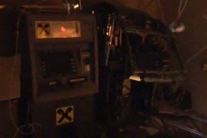 Неизвестные взорвали и ограбили банкомат на востоке Москвы