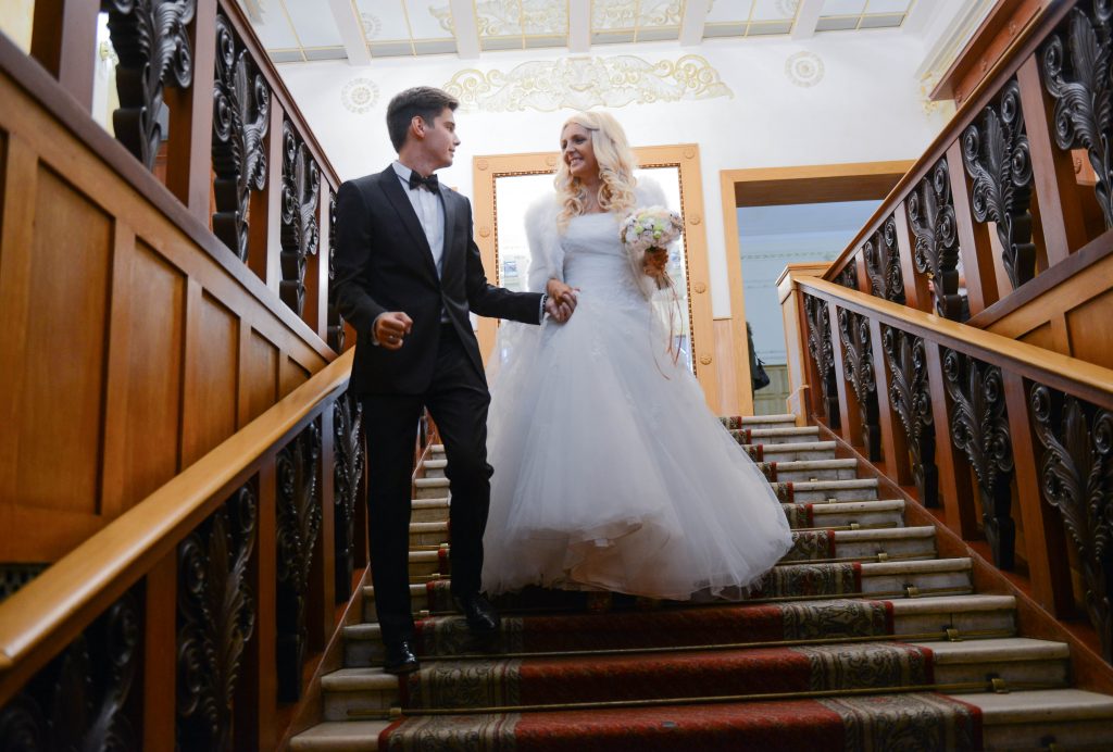 В Москве установят единый график для дворцов бракосочетания