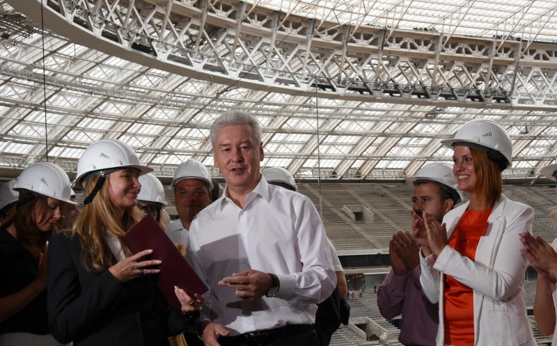 Мэр Москвы Сергей Собянин осмотрел ход реконструкции стадиона Лужники