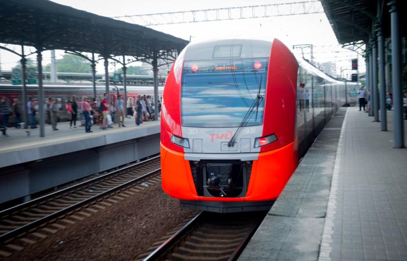 Дополнительные электрички увеличили пассажиропоток Киевского направления железной дороги