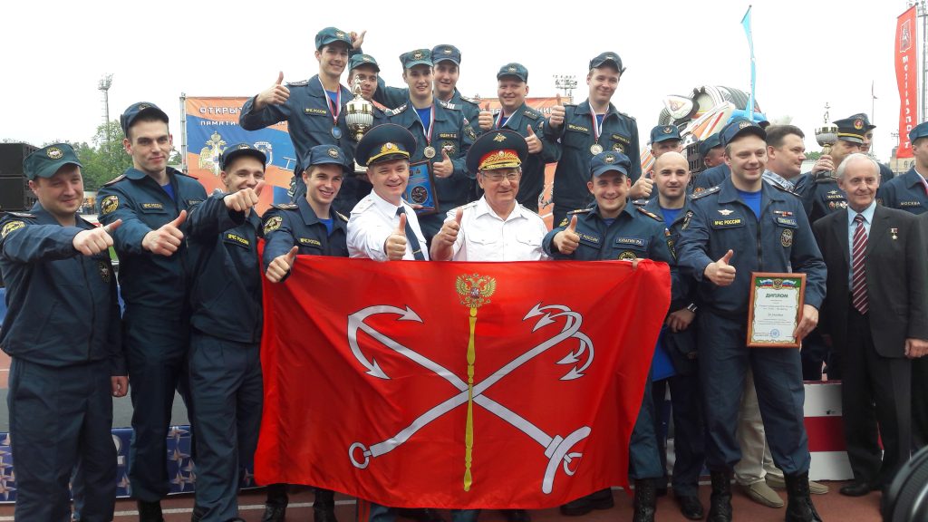 Команда спасателей Москвы победила в Открытом Чемпионате по боевому развертыванию