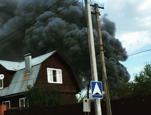 В Шишкином Лесу произошел крупный пожар