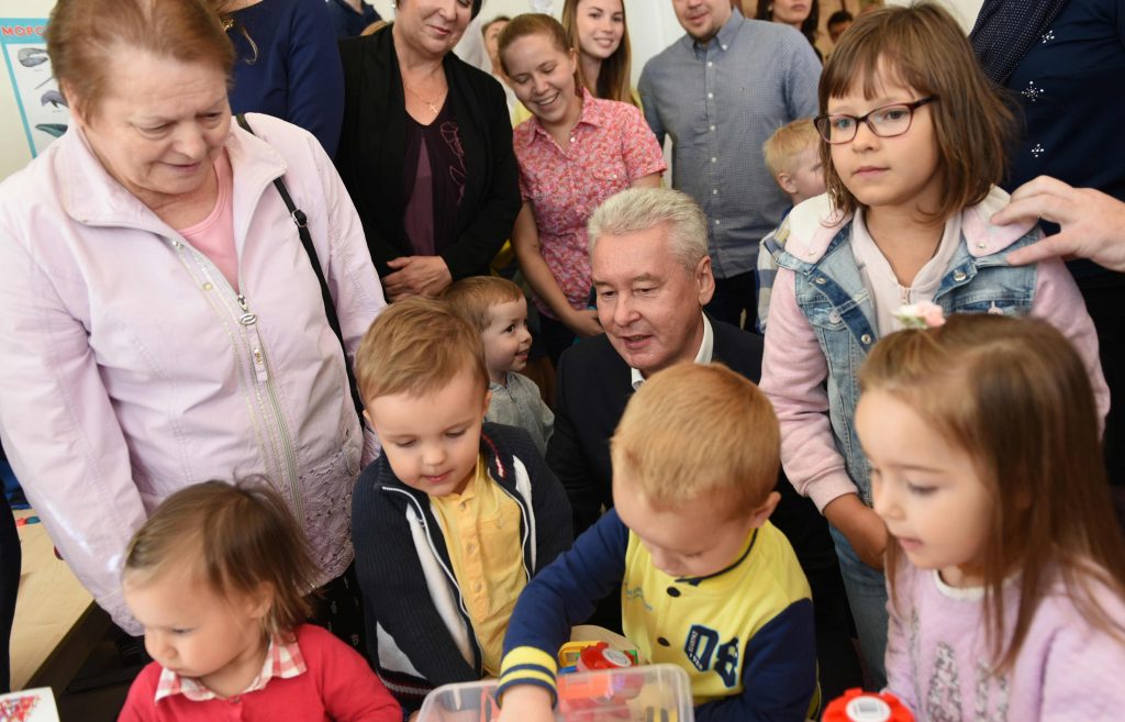 16 августа 2016 мэр Москвы Сергей Собянин осмотрел детский сад-новостройку в Митино