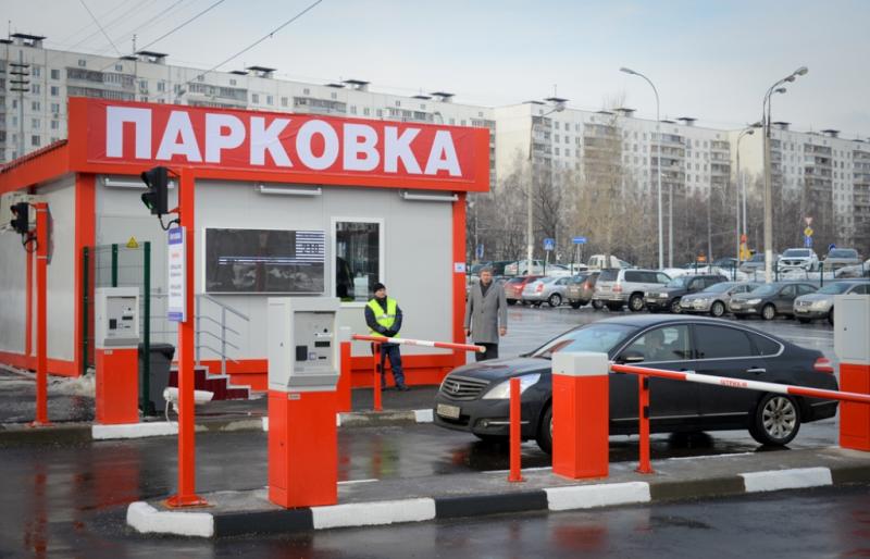 Плоскостную парковку у «Cаларьево» расширят
