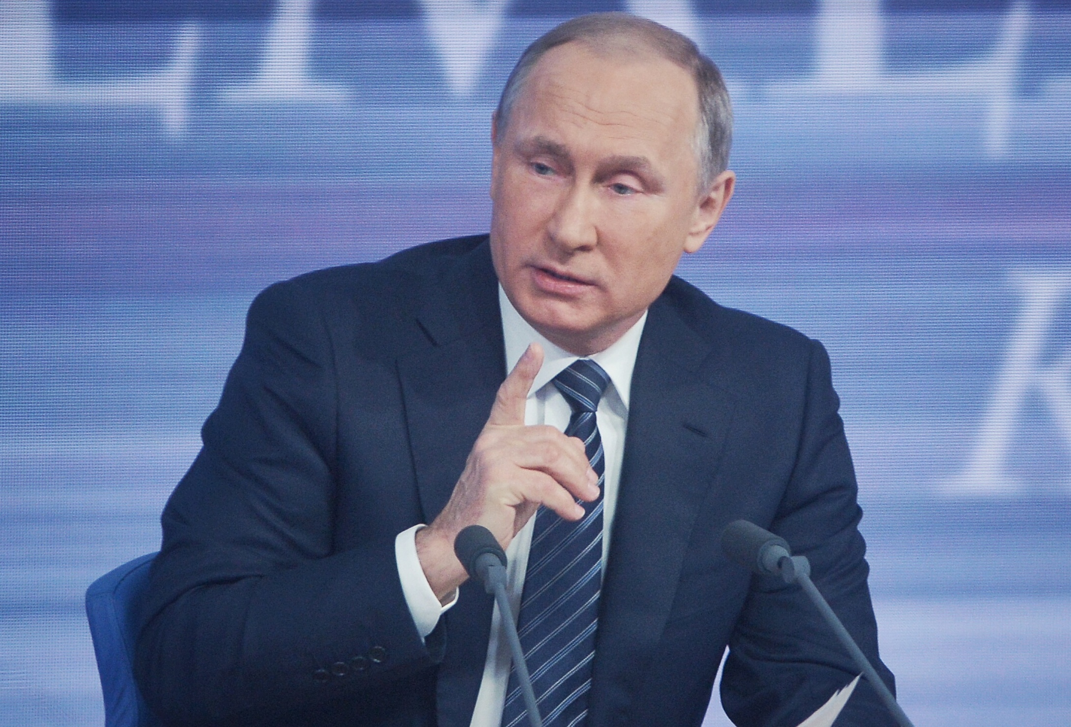 Владимир Путин анонсировал индексацию пенсий в 2017 году