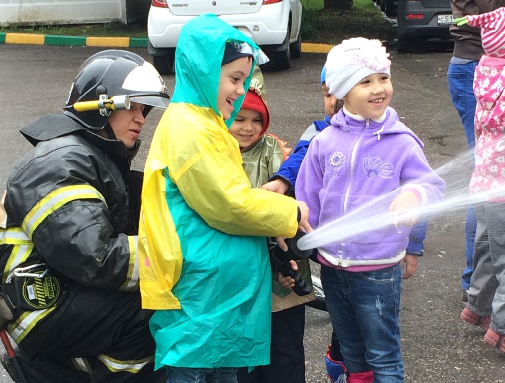 Дошкольники побывали в пожарно-спасательной части №120 поселения Сосенское