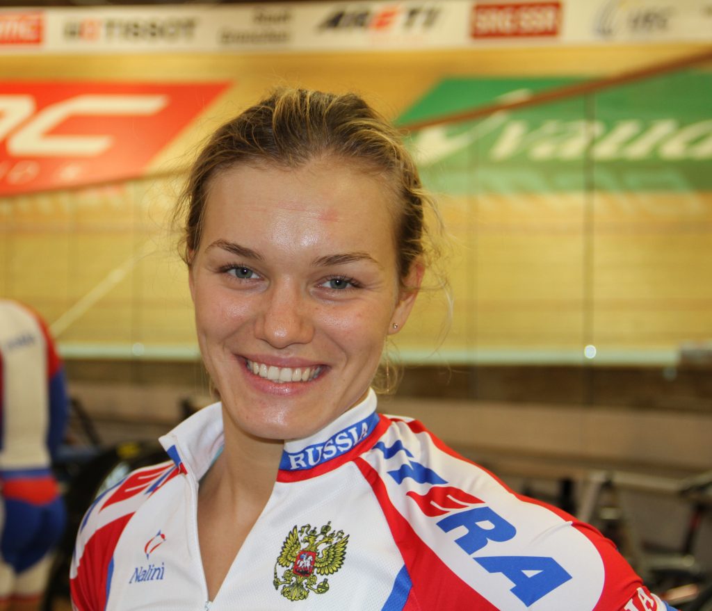 Москвички Войнова и Шмелева завоевали четыре медали чемпионата Европы по велотреку