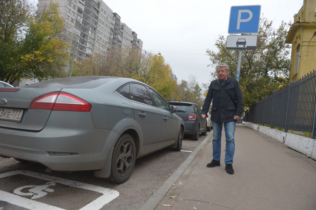 В Щаповском обустроят новые парковочные карманы