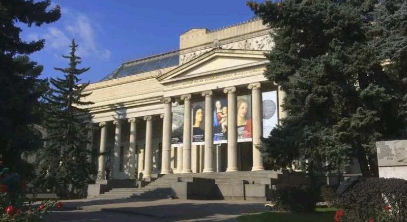 Очередь в Пушкинский музей в бесплатные дни можно будет отслеживать по видеотрансляции. Фото: скриншот с видео