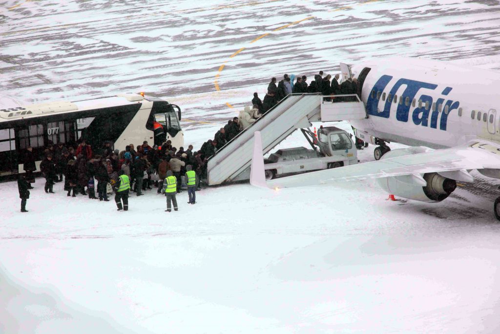 Более 60 авиарейсов отменено в аэропортах Москвы из-за осадков