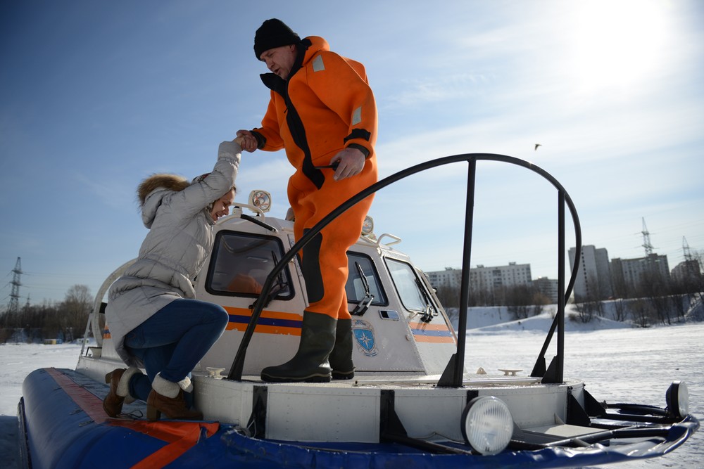 «Снегоболотоход» поможет МЧС Москвы спасать рыбаков зимой