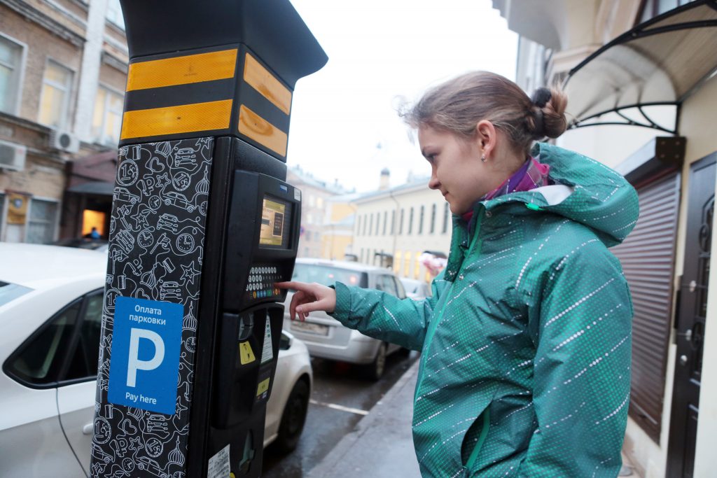 Новый тариф разгрузит парковки . Фото: Анна Иванцова.