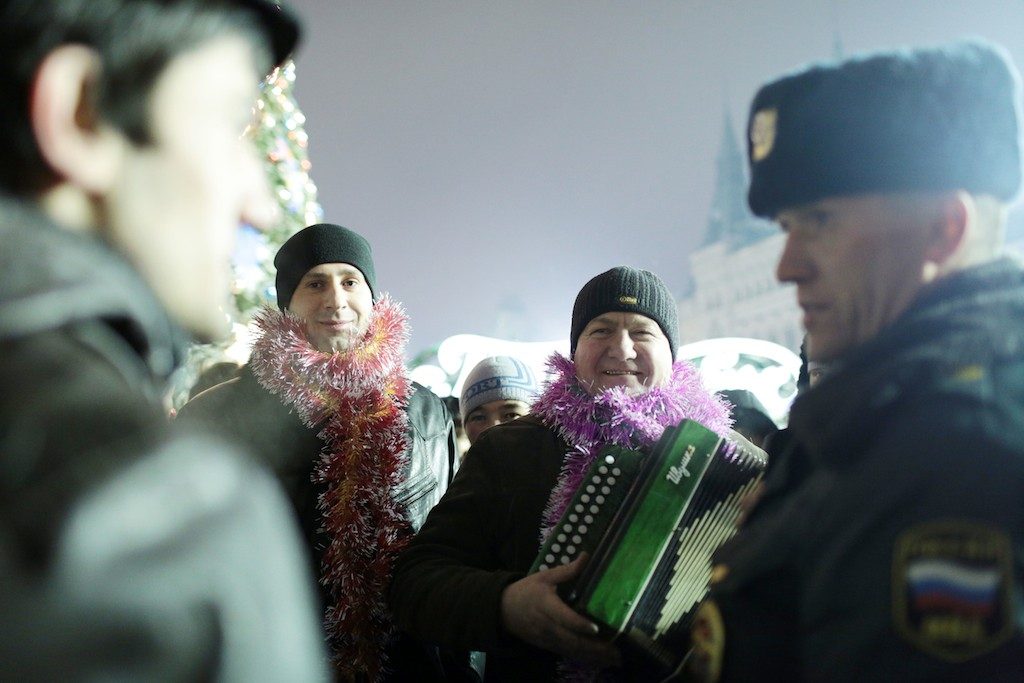 Власти Москвы запретят торговать алкоголям на гуляниях в Новый год