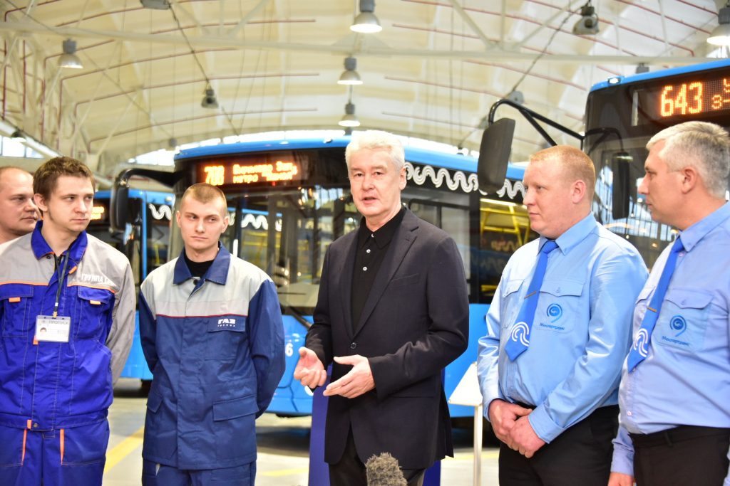 Мэр Москвы Сергей Собянин посетил 17 автобусный парк