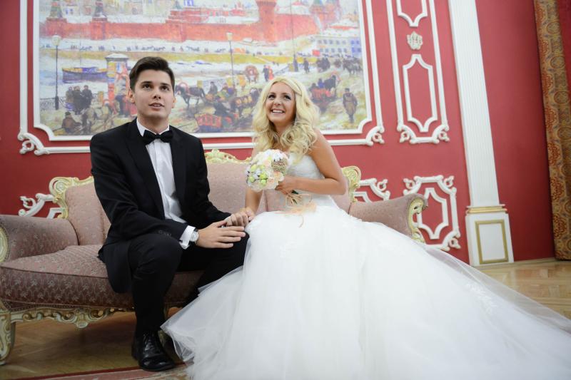 Более 500 пар поженятся на новый год в Москве. Фото: архив, "Вечерняя Москва"