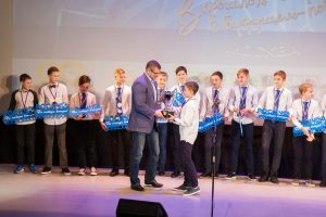 Церемония награждения футболистов клуба «Росич». Фото: Роман Вишнев