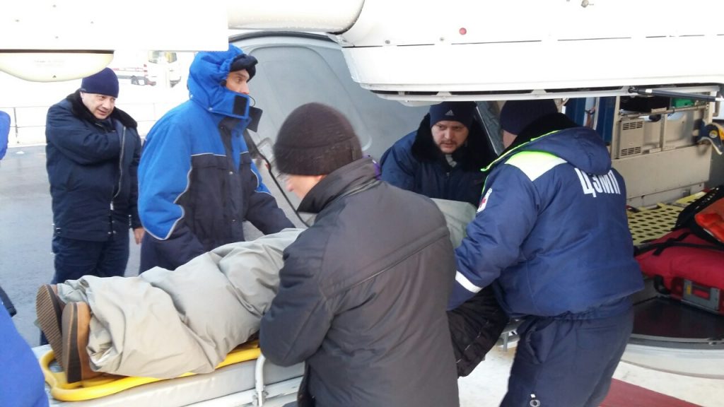 Спасатели оказали помощь девочке из Сосенского. Фото: пресс-служба Управления по ТиНАО Департамента ГОЧСиПБ