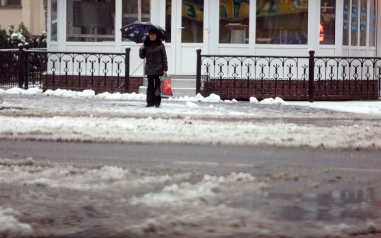 Аномально теплая погода ждет москвичей в начале весны